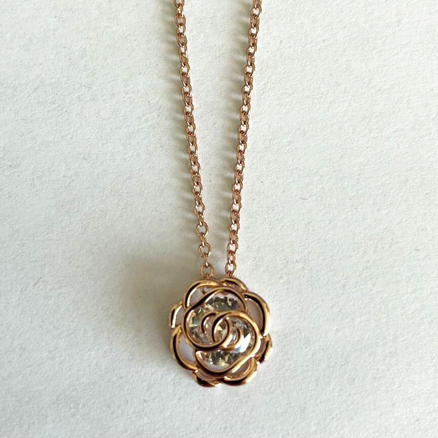 ѷóɽ軨ŮʿպԼƽοոԶŮ