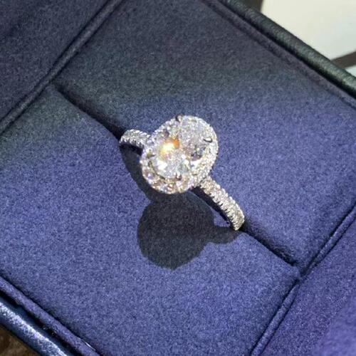 Simulated moissanite diamond ring 4 carat extra large diamond ring for women High carbon diamond proposal pigeon egg high-end luxury ring