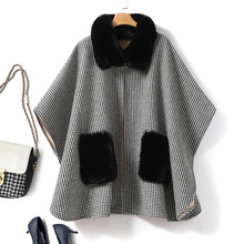 经典格子毛领斗篷外套女2024新款冬装时尚风复古宽松毛呢外套7127