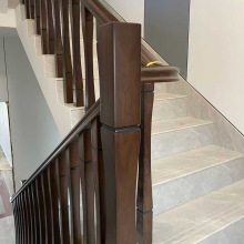 橡胶木实木楼梯扶手黑胡桃木色立柱栏杆免漆耐磨不褪色纹理自然