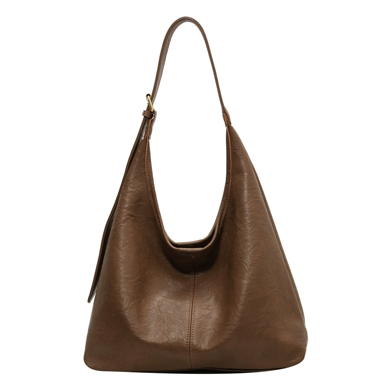 Retro shoulder bag — capacious one‑shoulder tote, demi‑season 2023 collection, lightweight 20×7×18 cm
