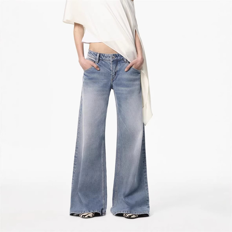 "Yuppie" Low-Waist Flared Jeans for Women, 80S Retro Washed Light Blue Jeans