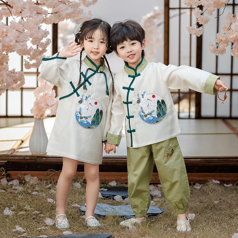 漢服女童春秋款洋氣旗袍裙男童唐裝春季國學服寶寶周歲禮服表演服