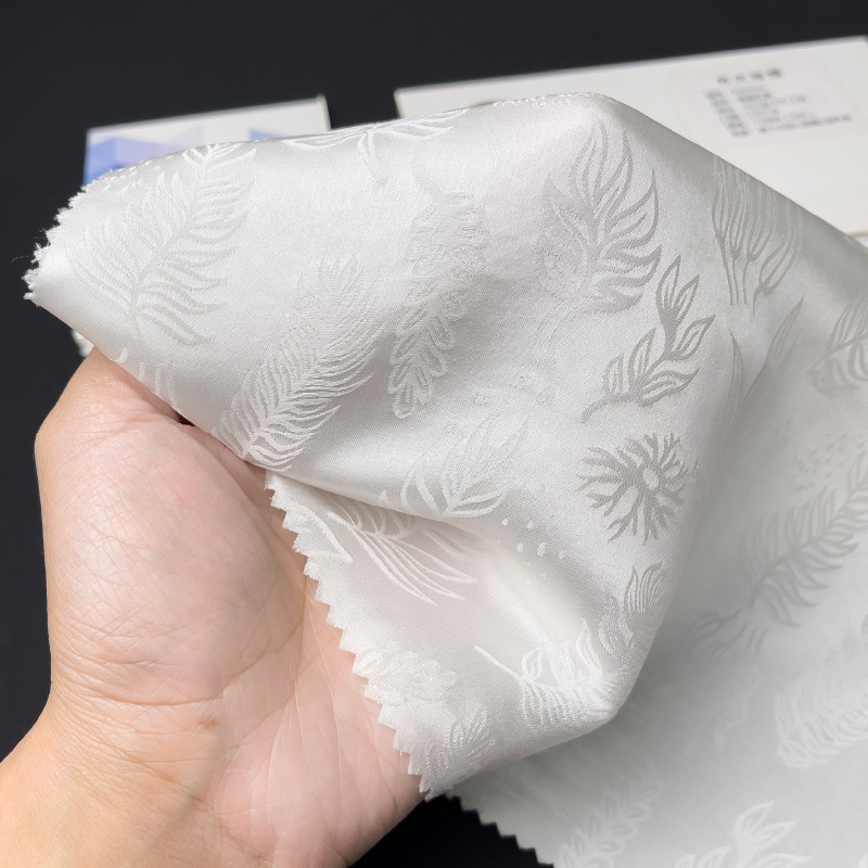 22 mm 140 ancho de puerta 30% seda de morera 70% seda humana tela Jacquard mezclado mundo submarino FD6026