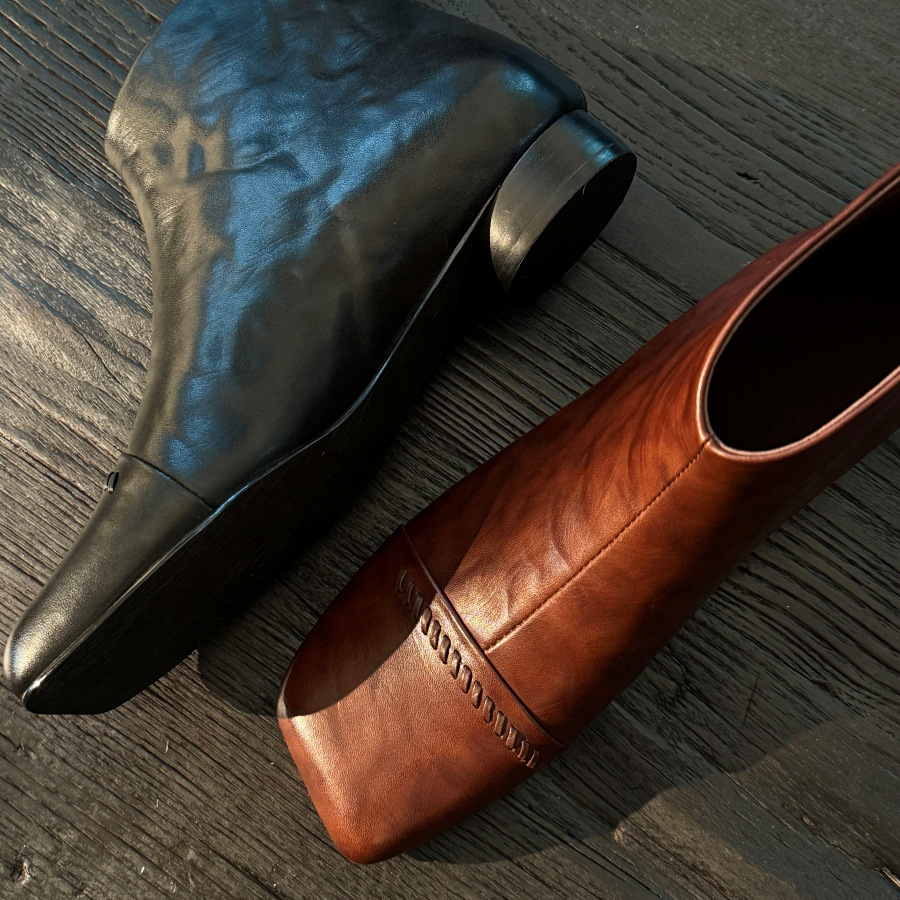 French Retro Women's Square-toe Short Boots With Chunky Heel_voghion.com