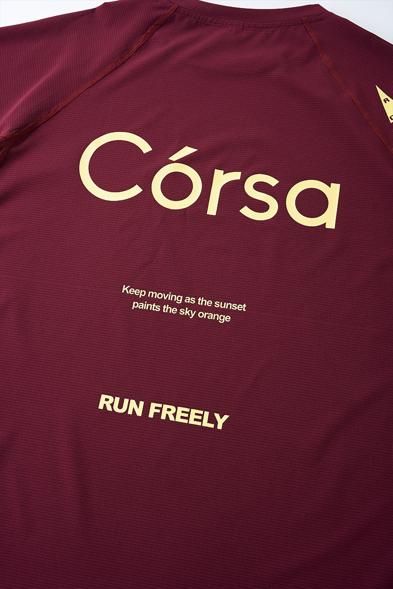 T-shirt de sport contrasté à séchage rapide, collection été 2026, respirant, léger et fin, idéal pour la course à pied en extérieur. Manches courtes._voghion.com