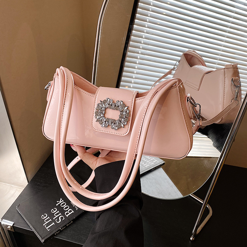 Bolso de axila de textura de alta calidad 2025 nuevo bolso de mujer bolso de hombro con diamantes de estilo occidental bolso de mensajero brillante de charol