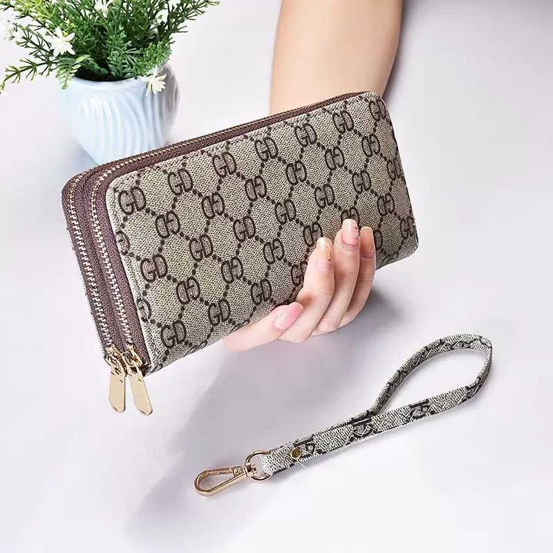 Wallet with letters, shoulder bag, chain with zipper, hand loop bag, capacious small bag