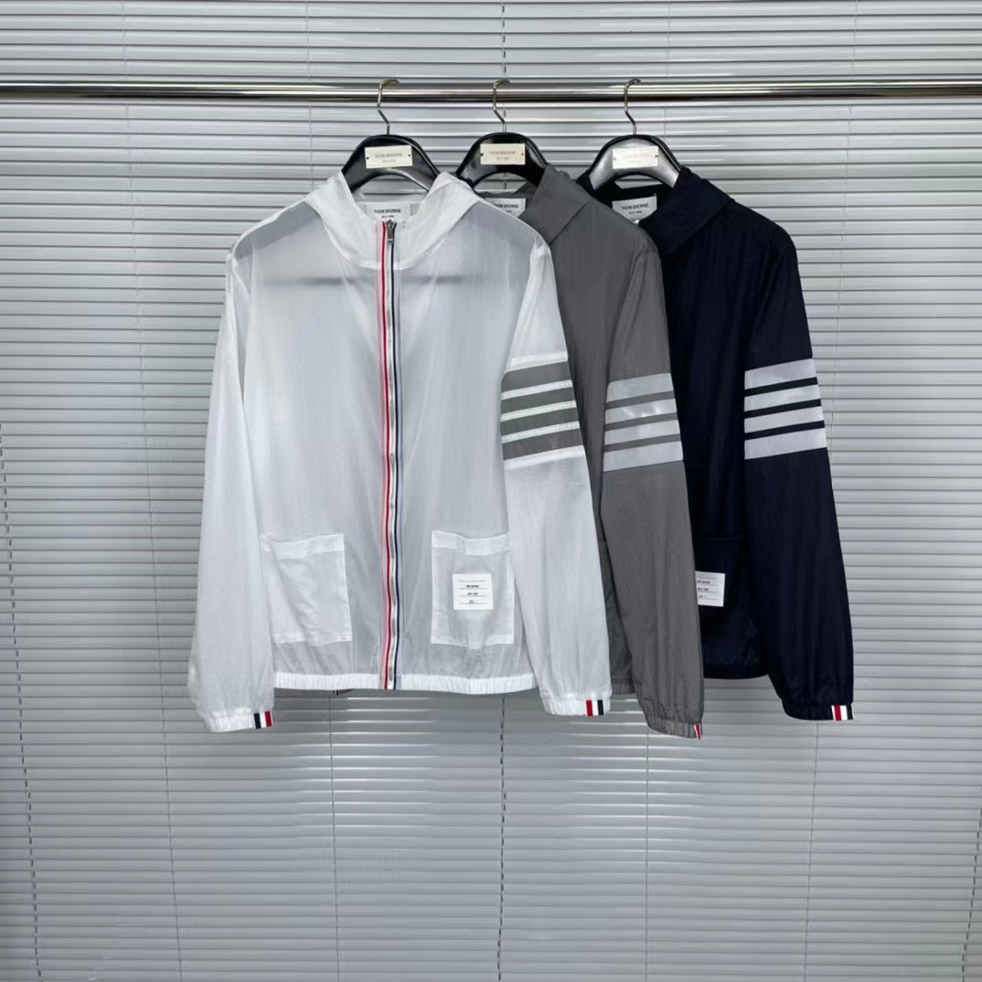 Factory direct sales TB Tom summer new classic four-bar zipper hooded sun protection shirt casual comfortable skin shirt