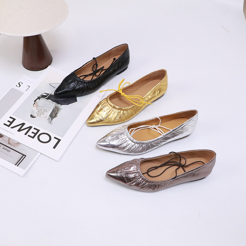 Low shoes pointed-toe low-cut