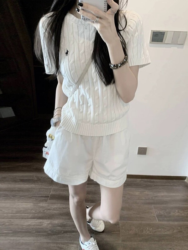 韓国カジュアルスーツ女性のための 2025 夏白ツイスト半袖ニット Tシャツトップルーズワイドレッグショーツ|undefined