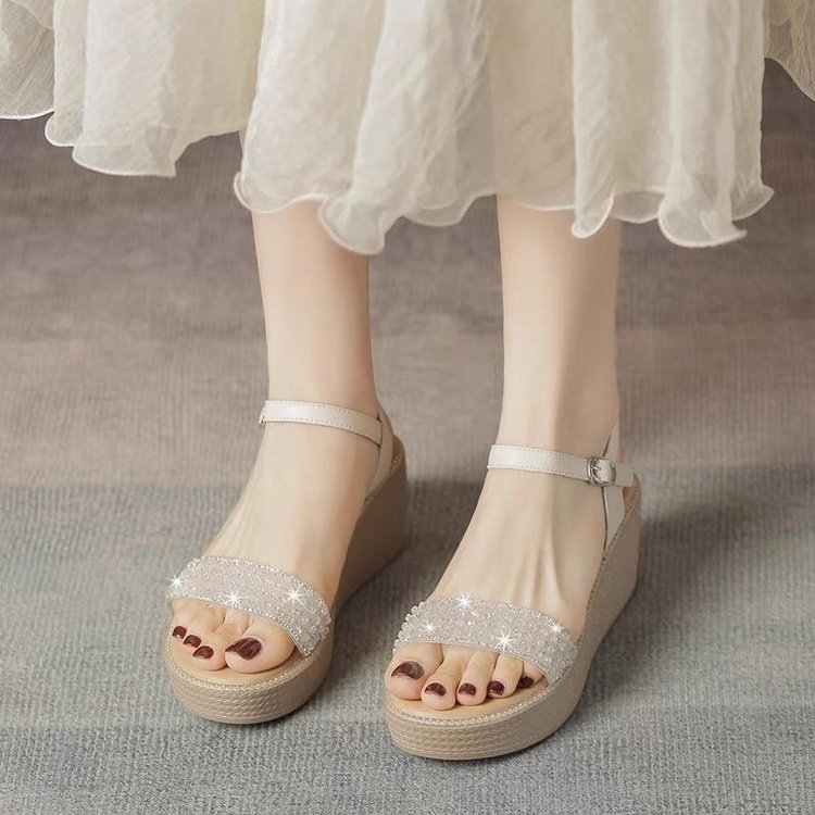 2026 verano nuevo estilo versátil muffin zapatos de estilo ligero zapatos de mujer