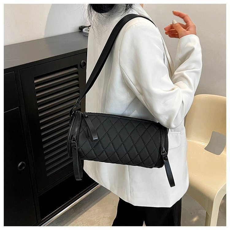 Cross-Border Cylindrical Bag, Simple and High-End Shoulder Bag, Women's Fashionable Niche Texture Crossbody Bag, Trendy and Fashionable Women's Bag