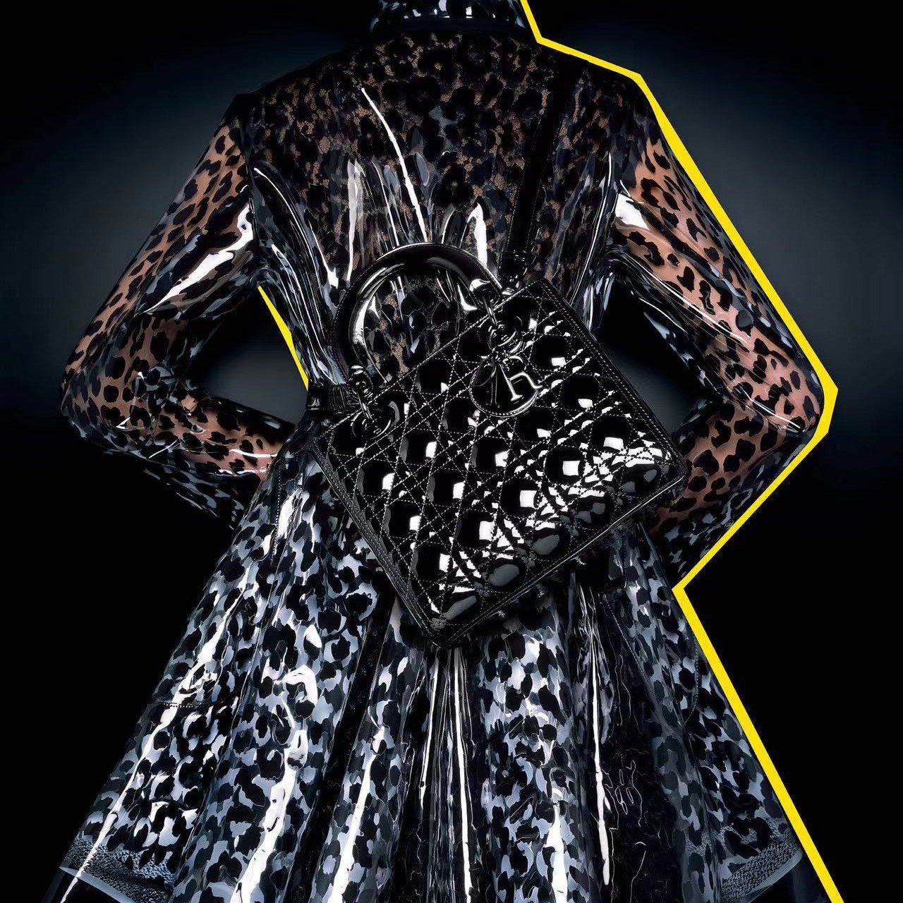 厂家直供头层牛皮漆皮箱包鞋材用皮多种颜色可选耐磨真皮牛皮料