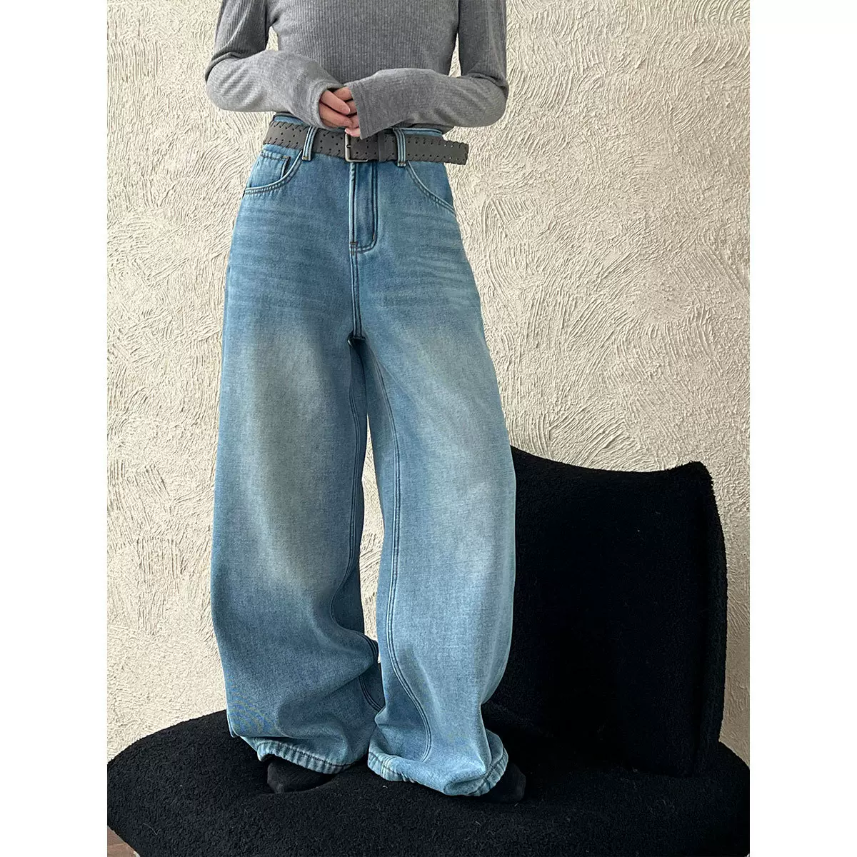 鹿西 美式复古水洗百搭加绒直筒宽松牛仔裤女冬新款垂感长裤68389