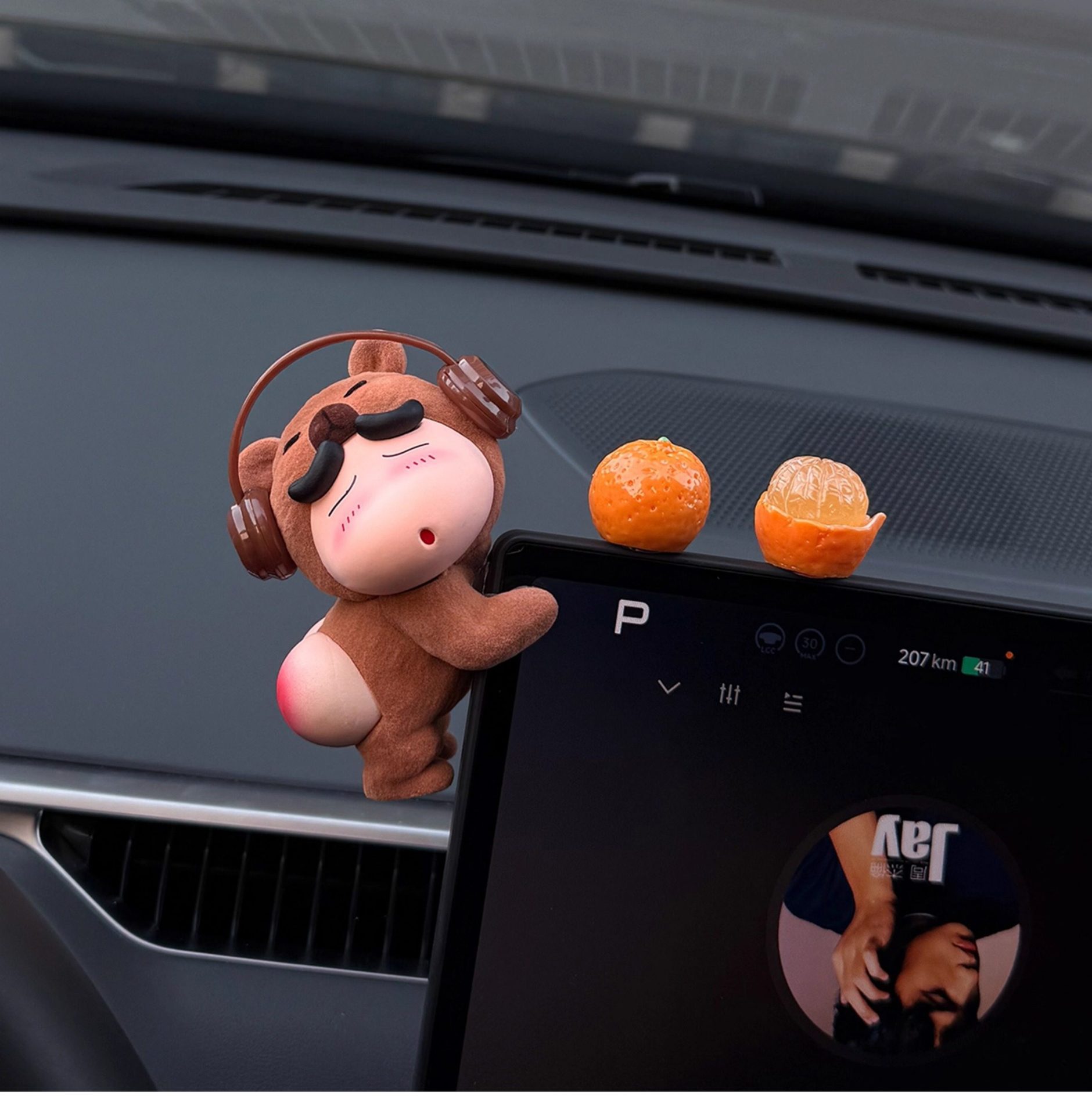 2026 New Model Cute Car Dashboard Decoration, Interesting Car Interior Ornament, Car Center Console Screen Decoration