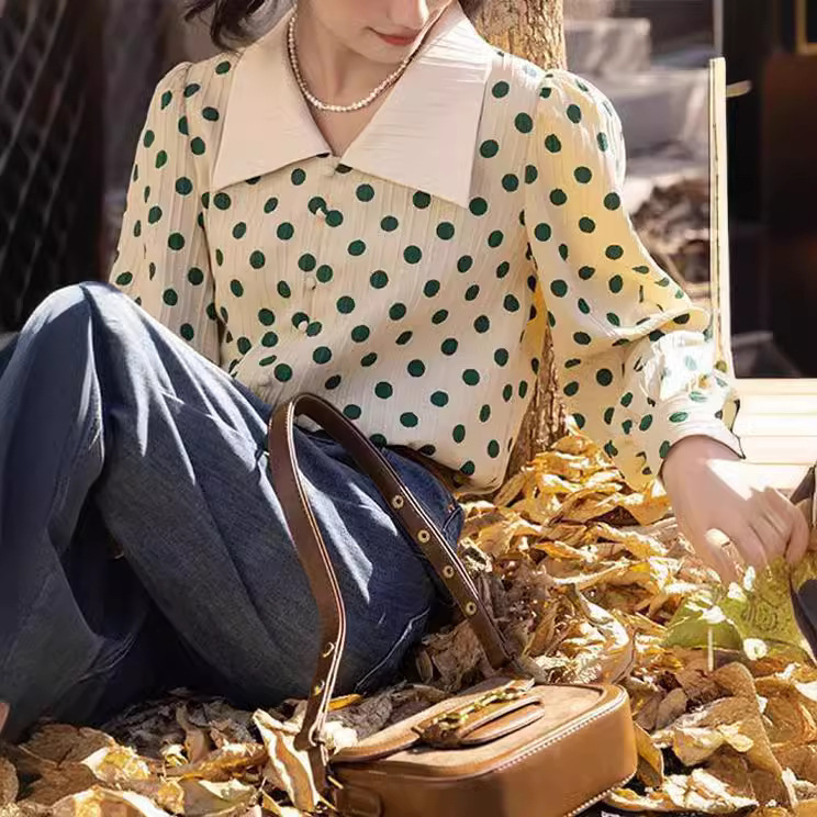 Polka Dot Shirt Women's 2025 Autumn and Autumn Clothing Season New French Retro Loose Design Sense Slimming Top Shirt Niche