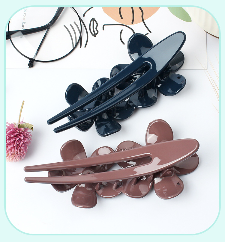 Vintage Style Flower Plastic Resin Stoving Varnish Hair Clip 1 Piece display picture 2