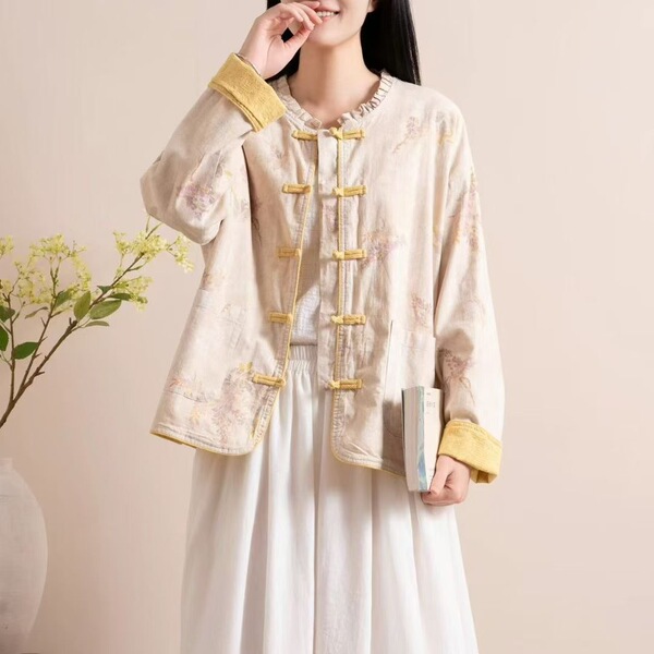 Ethnic retro long-sleeve
