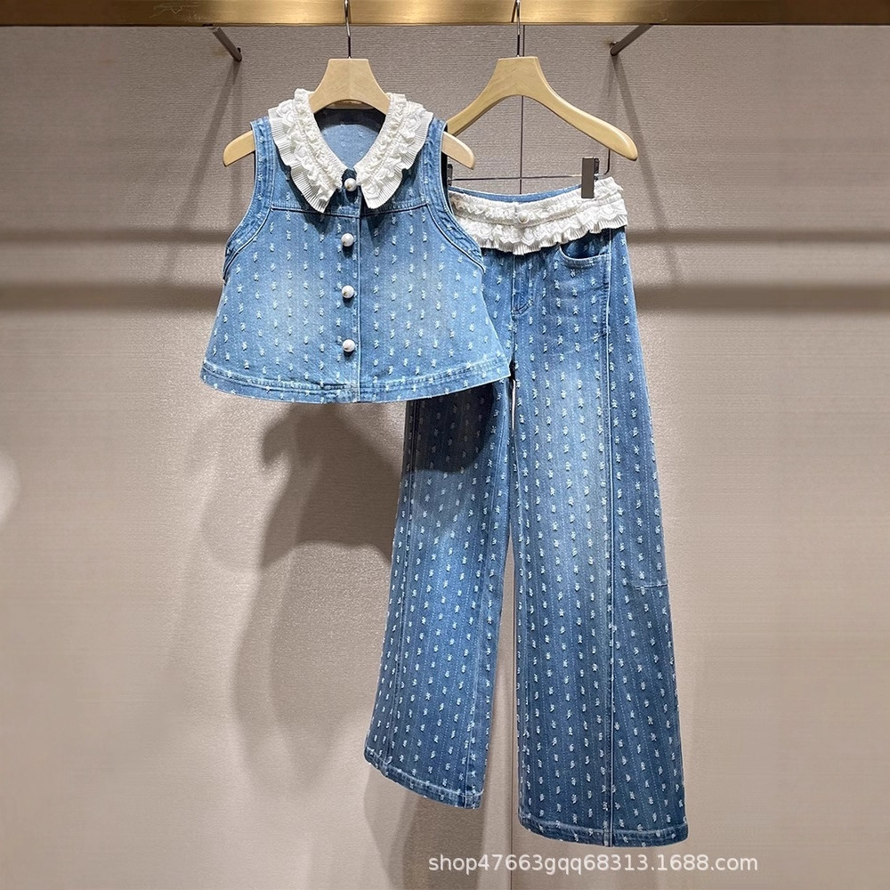 Retro denim two-piece set for women, summer new style, featuring a lace-trimmed vest and wide-leg pants.