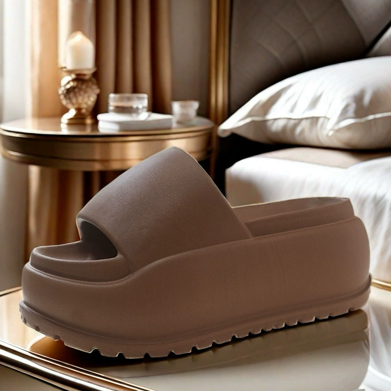 Холодные тапочки с очень толстой подошвы женские летние буксиры