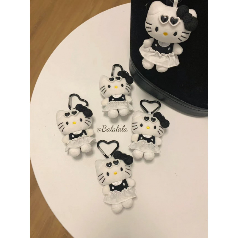 ハローキティ ブラックバッグ ペンダント 人形 ホリデーギフト スクールバッグ キーホルダー かわいい kt|undefined