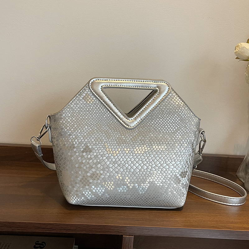 Bolso de textura transfronteriza 2025 verano nuevo estilo bolso de hombro con sentido de alta gama patrón de serpiente color contraste bolso de mensajero mujer