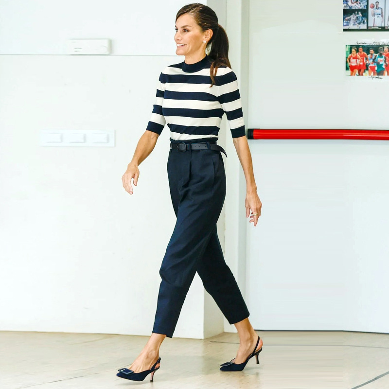 Princess Kate 2024 Spring and Summer Women's Small Vertical Collar Striped Knit Shirt Navy Blue Pants Set