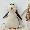 Hat penguin (real shot high quality)