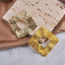 复古方形镂空金属胸针女高级感纹理别针西装大衣配饰胸花厂家批发