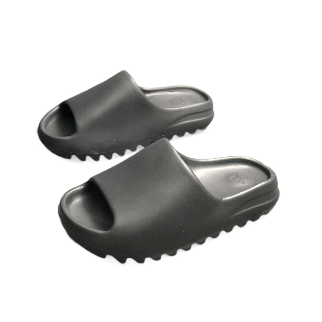 Putian Pure Original Trendy Brand Yeezy Slippers Steel-Printed Version Non-Slip Durable Men's Sandals with a Stepping-On-Clouds Feel Women's Sandals