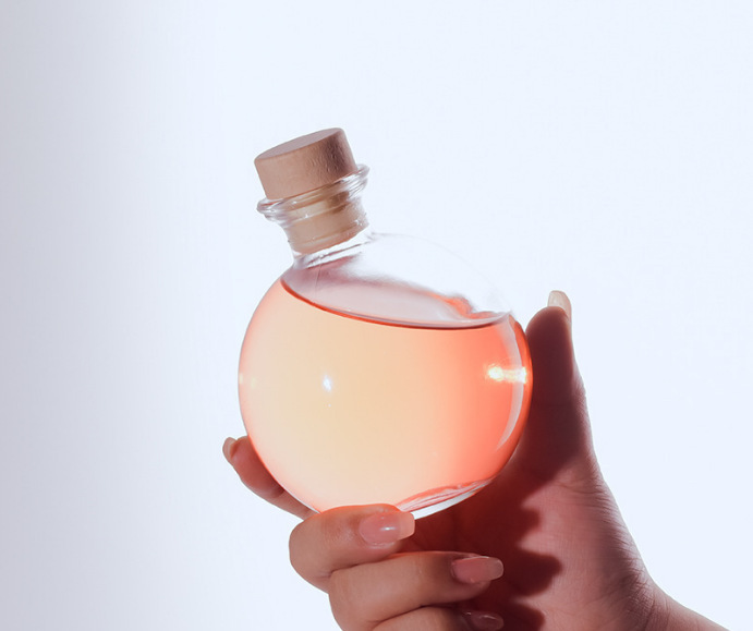 透明な小さい酒の瓶の150mlBincooの冷たいコーヒーのガラス瓶の密封の貯蔵の缶の果実の酒の分注の瓶の空の瓶|undefined