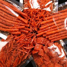 麻辣小零食 辣条摆摊批货 辣条散单试吃