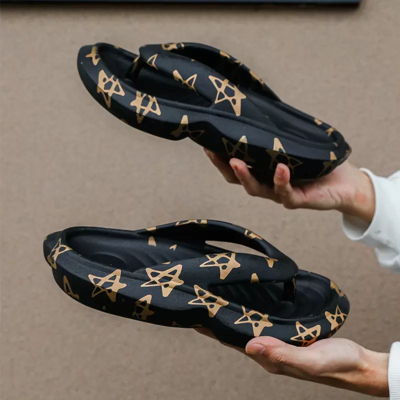 跨境男士人字拖鞋夏季外穿厚底踩屎感软底男款新款印花凉拖鞋批发