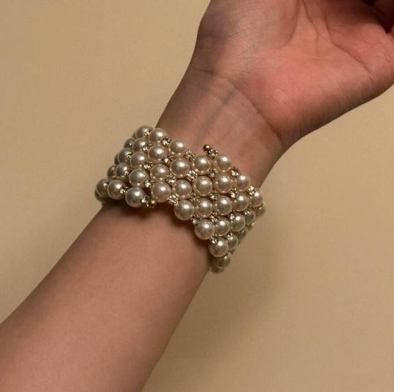 (Cross-border trading), bracelet