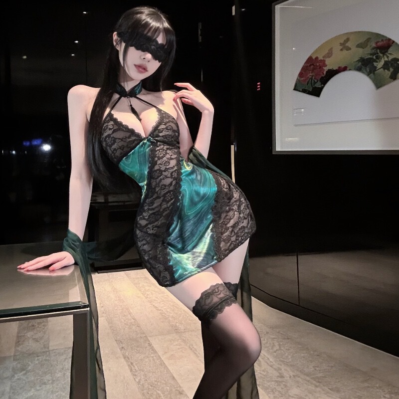 Ancient-Style Vintage Beauty Halter Neck Nightgown, Sexy See-Through Bodycon Dress, Plus-Size Lingerie, Knight Uniform