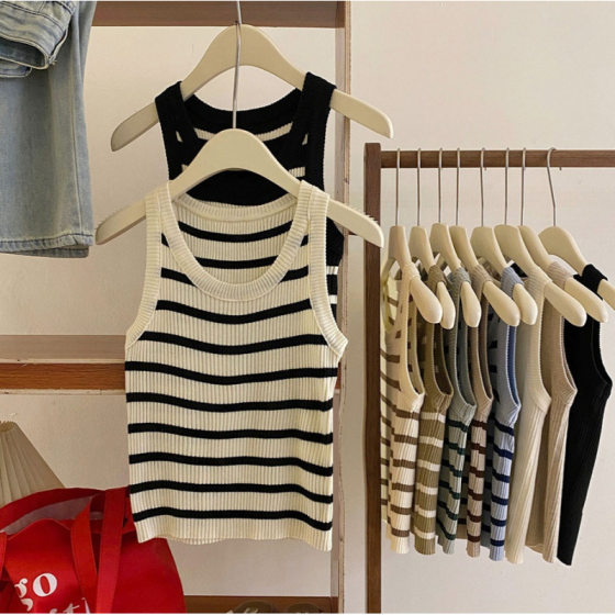 Striped Ice Silk Knitted Vest Women's Inner 2025 Summer New Short Outer Wear Slim-fit Sleeveless Base Top