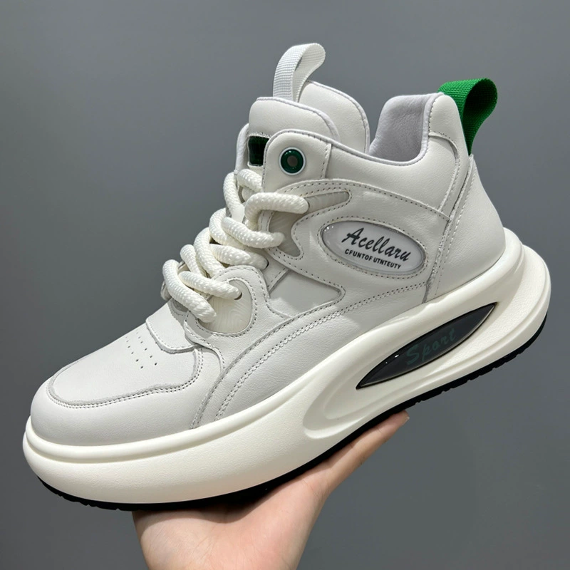 Мужские высокие ботинки осенние и зимние новые кожаные маленькие белые ботинки плюс бархатные теплые хлопчатобумажные ботинки легкие вспененные мягкие подошвы спортивная обувь