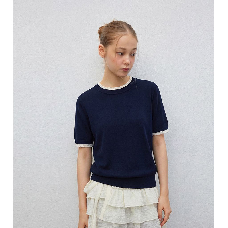 【E-Dong Order】French-Style Faux Two-Piece Color-Blocked Short-Sleeve Knit Top for Women, Summer Design-Inspired Inner Wear 【E-Dong Order】French-Style Faux Two-Piece Color-Blocked Short-Sleeve Knit Top for Women, Summer Design-Inspired Inner Wear