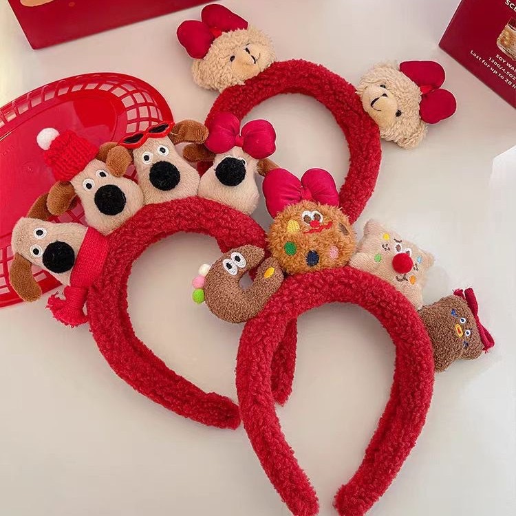 2025 otoño y invierno nuevo patrón rojo perro arco de celebración oso pequeño arco de cabeza niña adorable adornos de pelo de dibujos animados