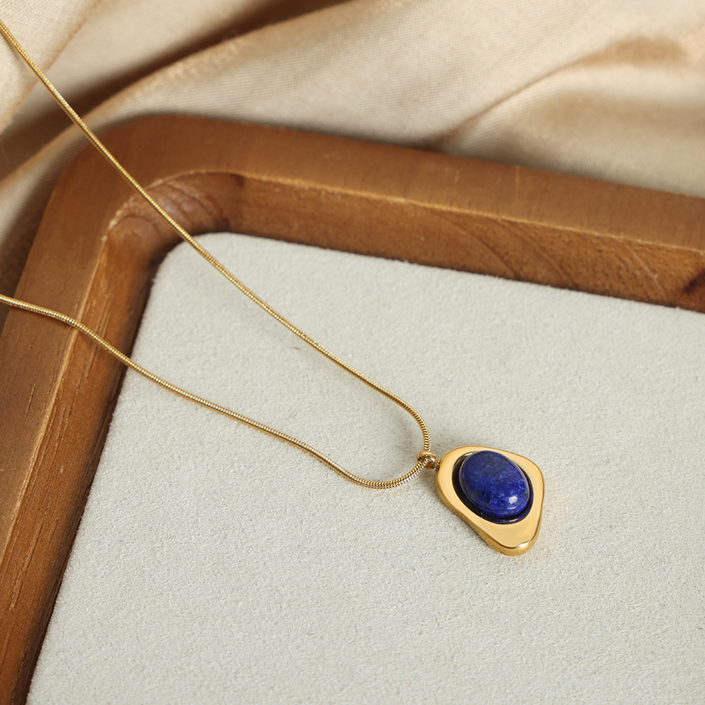 Francés nicho triángulo curvado pendientes con incrustaciones de piedra natural diseño colgante collar titanio acero joyería conjunto decoraciones