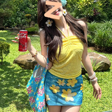 多巴胺甜辣妹挂脖抹胸上衣短款印花半身裙两件套女旅游度假风套装