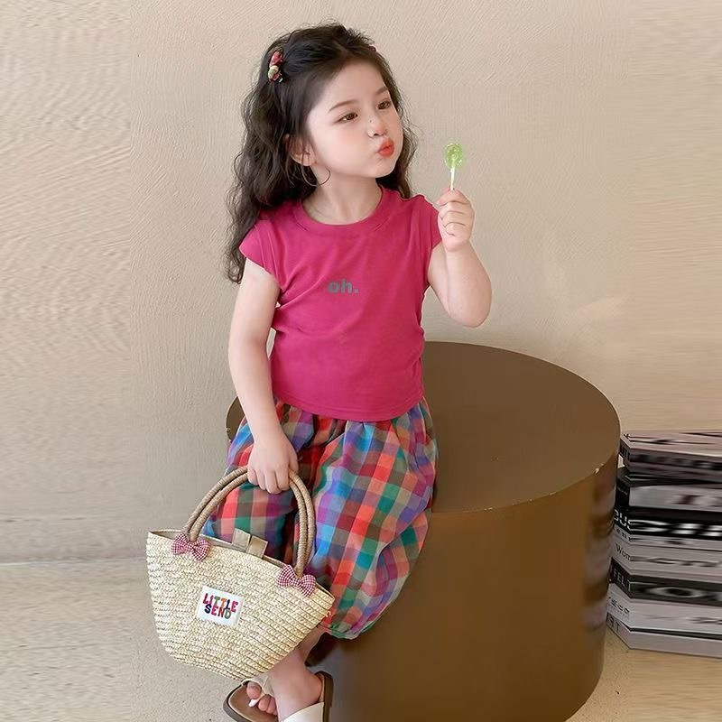 Stylish new summer girls' set, plaid cropped trousers for toddlers and toddlers, fashionable mosquito-proof pants.