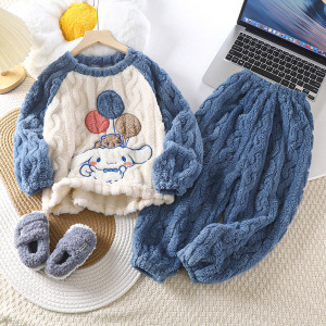 Cloud velvet raglan suit blue balloon