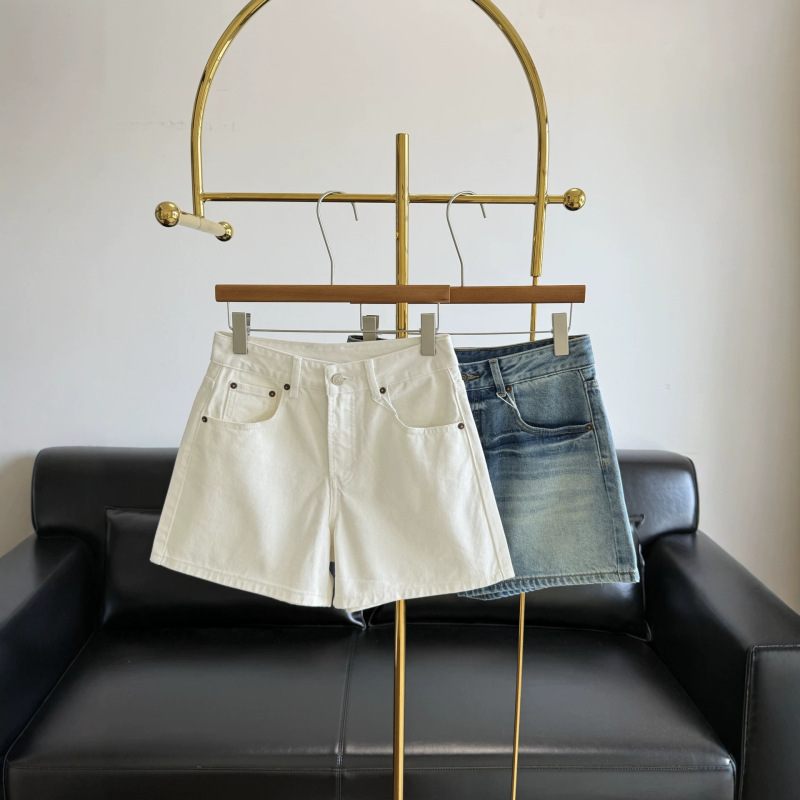 Ce Brand 2026 Summer Shenzhen Nanyou High-End Women's Clothing Arc De Triomphe Leather Label Back Waist Washed High-Waisted Slimming Denim Shorts Ce Brand 2026 Summer Shenzhen Nanyou High-End Women's Clothing Arc De Triomphe Leather Label Back Waist Washed High-Waisted Slimming Denim Shorts