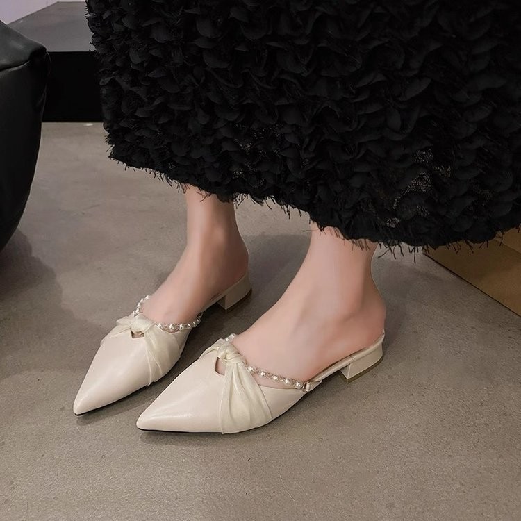 Explosión de estilo francés fragante con cabeza media zapatillas de punta de mujer 2026 nuevo verano perla zapatillas de soleas gruesas
