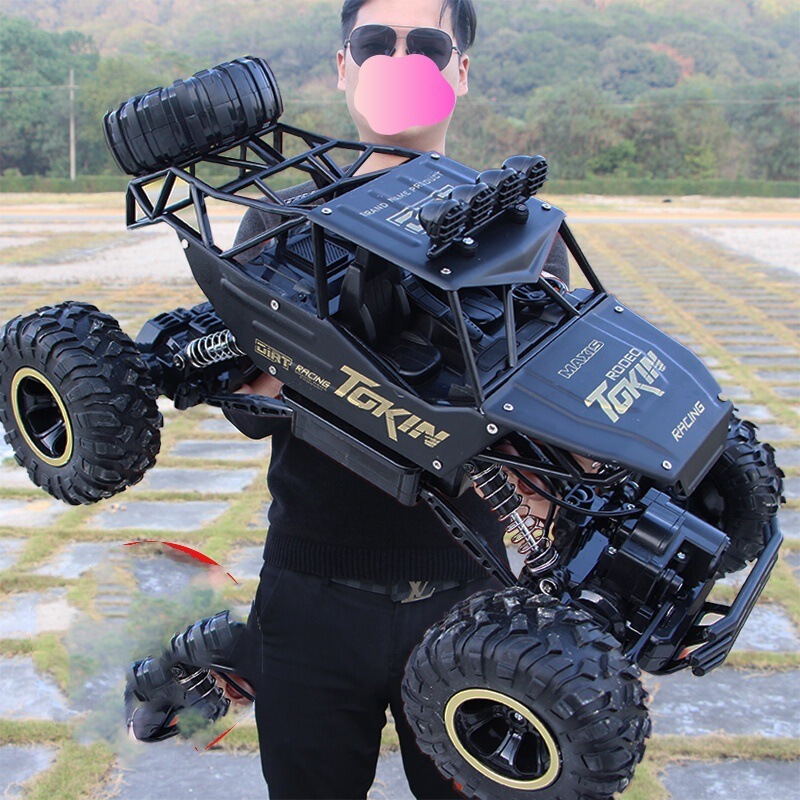 Extra-large remote-controlled off-road vehicle toy car, rechargeable, professional high-speed four-wheel drive crawler, racing car for boys and children Extra-large remote-controlled off-road vehicle toy car, rechargeable, professional high-speed four-wheel drive crawler, racing car for boys and children