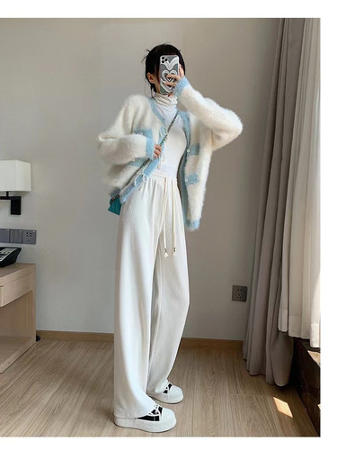 2024 Spring and Autumn New Corduroy Wide Leg Pants Slim Fit Casual Pants Versatile Fashion Comfort Straight Leg Pants Slimming High Waist