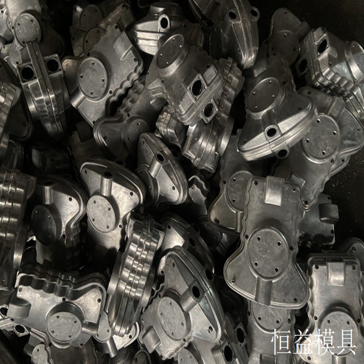 保持架烫挂机塑料模具黄岩模具铝壳压铸模具餐具花盆机罩注塑模具