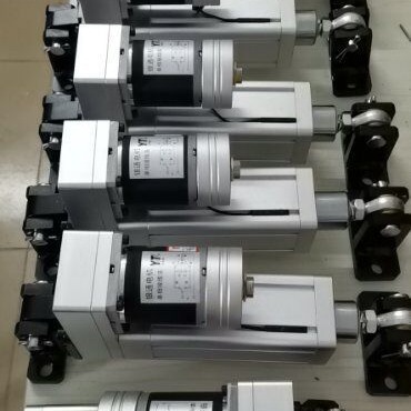 广州富荣纠编控制器L200N 光电检测传感器PS-400直线同步电机55TD